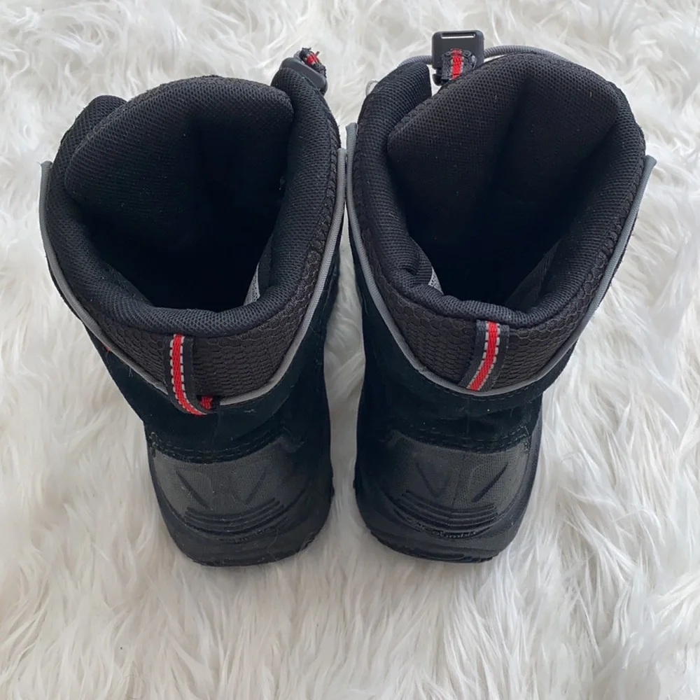 Columbia 25 red grams
